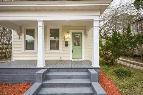 322 Hill St, Suffolk, VA 23434