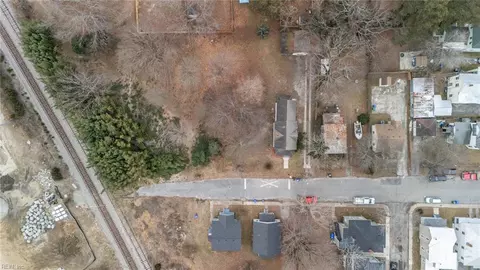 322 Hill St, Suffolk, VA 23434 photo 5