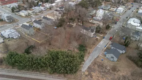322 Hill St, Suffolk, VA 23434 photo 4