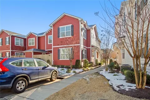 2619 Leytonstone Dr, Chesapeake, VA 23321