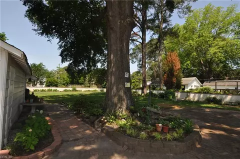 135 Hampton Roads Ave, Hampton, VA 23661 photo 25