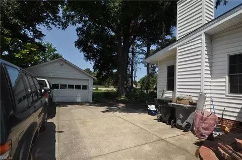 135 Hampton Roads Ave, Hampton, VA 23661 photo 31