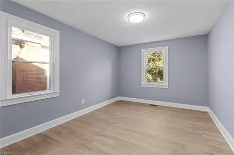 Bedroom - 223 Pocahontas Pl, Hampton, VA 23661 photo 1 of 8