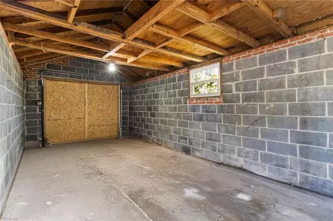 Other - 223 Pocahontas Pl, Hampton, VA 23661 photo 1 of 3