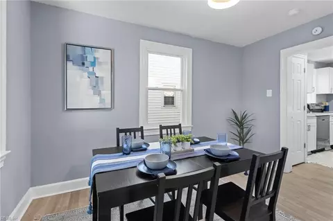 Dining - 223 Pocahontas Pl, Hampton, VA 23661 photo 2 of 3