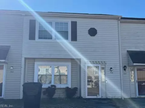 705 Spence Cir, Virginia Beach, VA 23462