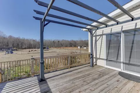 Exterior - 9182 Doles Rd, Ivor, VA 23866 photo 6 of 9