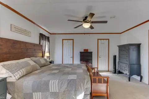 Bedroom - 9182 Doles Rd, Ivor, VA 23866 photo 4 of 8