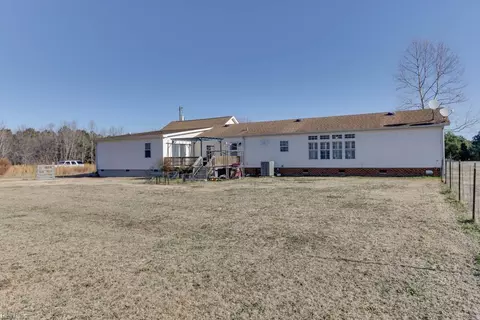Exterior - 9182 Doles Rd, Ivor, VA 23866 photo 9 of 9