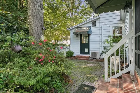 84 Algonquin Rd, Hampton, VA 23661 photo 32