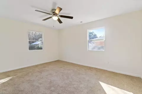 809 Colony Manor Rd, Chesapeake, VA 23321 photo 15