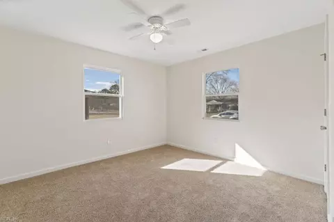 809 Colony Manor Rd, Chesapeake, VA 23321 photo 13