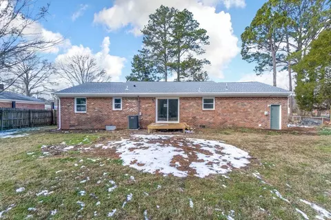 809 Colony Manor Rd, Chesapeake, VA 23321 photo 21