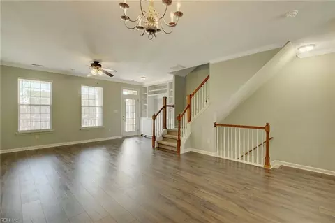 Living - 104 Aqua Ct, Hampton, VA 23666 photo 4 of 6