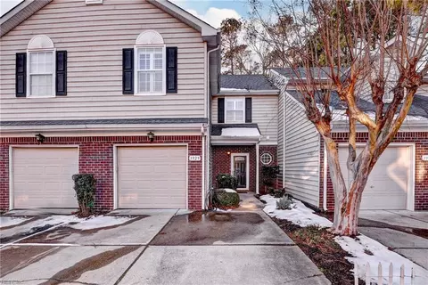 3929 Cromwell Ln, Williamsburg, VA 23188
