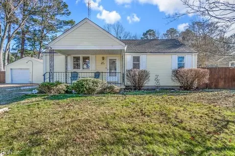 813 Custis Ave, Chesapeake, VA 23323