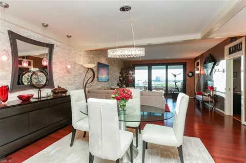 215 Brooke Ave #608, Norfolk, VA 23510