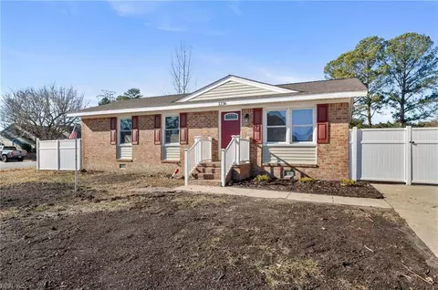 3236 Bangor Dr, Chesapeake, VA 23321