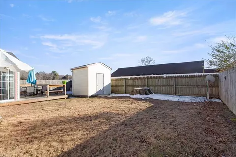 Exterior - 13 Tupelo Cir, Hampton, VA 23666 photo 5 of 5