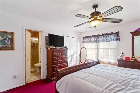 Bedroom - 13 Tupelo Cir, Hampton, VA 23666 photo 5 of 5