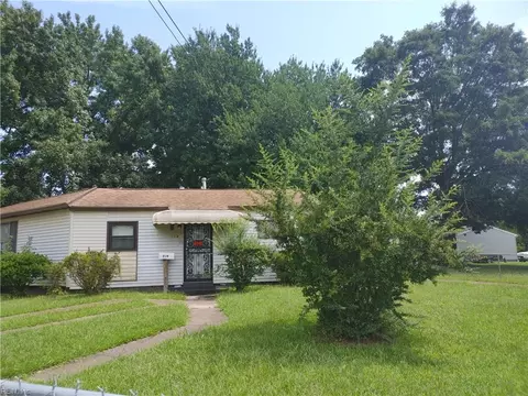 219 Avondale Rd, Portsmouth, VA 23701