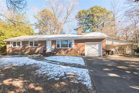 210 Thomas Nelson Ln, Williamsburg, VA 23185