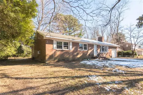 210 Thomas Nelson Ln, Williamsburg, VA 23185 photo 32