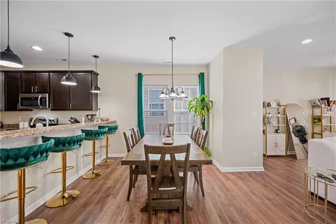 618 Battery Ave, Suffolk, VA 23434