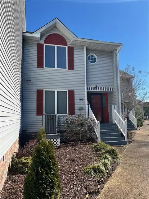 103 Scotts Pt #2, Hampton, VA 23663