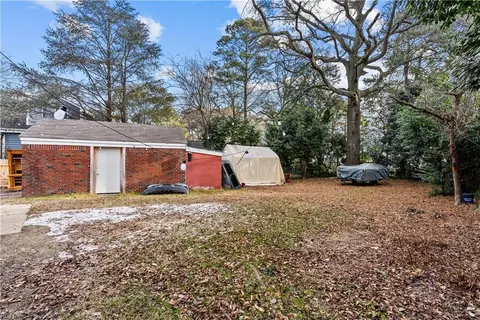 Exterior - 8820 Commodore Dr, Norfolk, VA 23503 photo 12 of 13