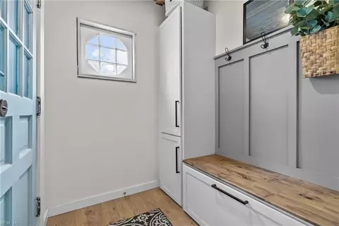 Entry Way - 8820 Commodore Dr, Norfolk, VA 23503 photo 1 of 2