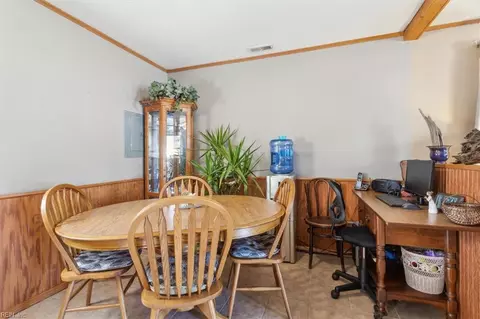Dining - 1904 Andrews Blvd, Hampton, VA 23663 photo 1 of 2