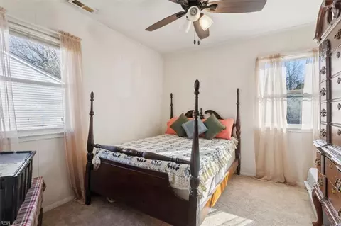 Bedroom - 1904 Andrews Blvd, Hampton, VA 23663 photo 3 of 7