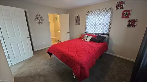 Bedroom - 644 Rolfe St, Hampton, VA 23661 photo 3 of 8