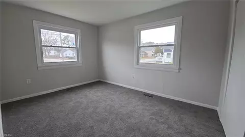 Bedroom - 644 Rolfe St, Hampton, VA 23661 photo 6 of 8