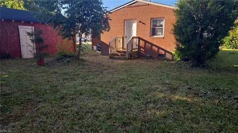Exterior - 644 Rolfe St, Hampton, VA 23661 photo 5 of 6