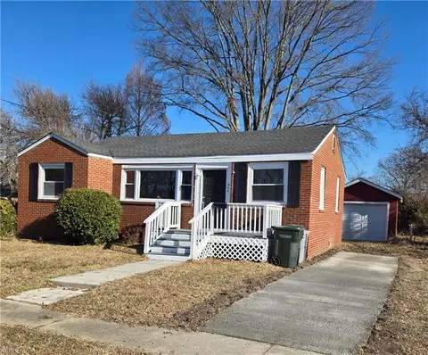 Exterior - 644 Rolfe St, Hampton, VA 23661 photo 1 of 6