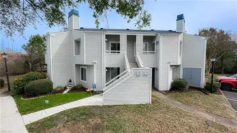 4702 Goldeneye Ct, Virginia Beach, VA 23462