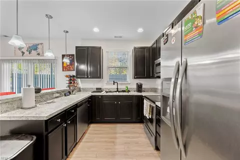 2335 Whitman St, Chesapeake, VA 23321