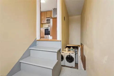 Other - 236 Pocahontas Pl, Hampton, VA 23661 photo 5 of 11