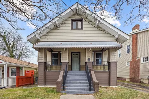 818 W 26th St, Norfolk, VA 23517 photo 2