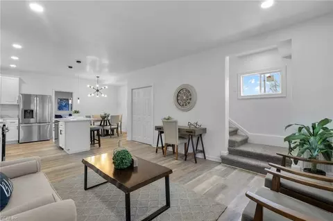 119 Truxton Ave, Portsmouth, VA 23701