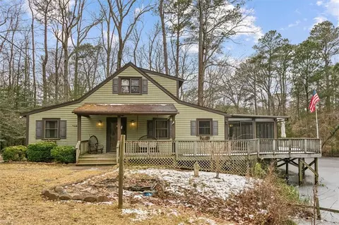 12478 Titus Cove Lndg, Carrollton, VA 23314