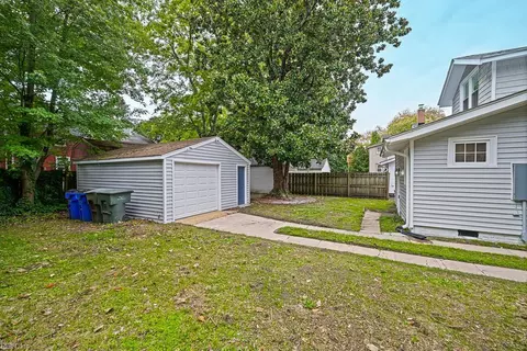 Exterior - 631 Delaware Ave, Norfolk, VA 23503 photo 2 of 2