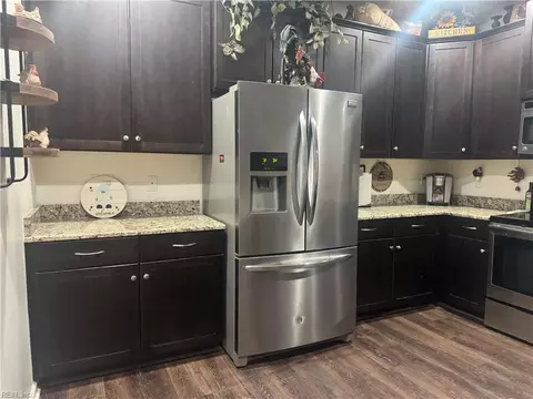 7116 Arrington St, Suffolk, VA 23435 photo 8