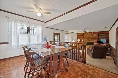 10 Sarfan Dr, Hampton, VA 23664 photo 12