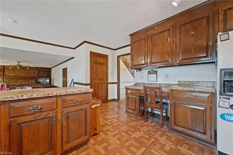 10 Sarfan Dr, Hampton, VA 23664 photo 11