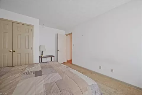 10 Sarfan Dr, Hampton, VA 23664 photo 25