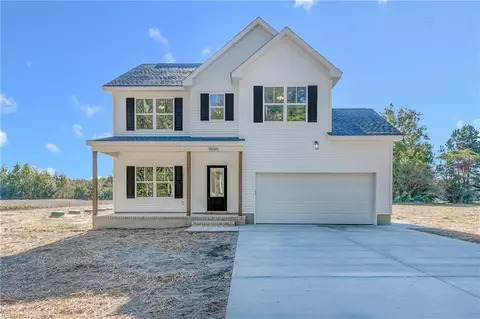 9595 Pineview Rd, Suffolk, VA 23437