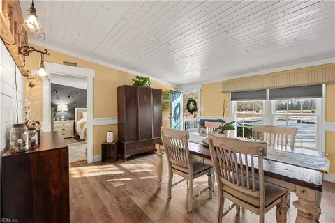 8860 Pineview Rd, Suffolk, VA 23437 photo 11